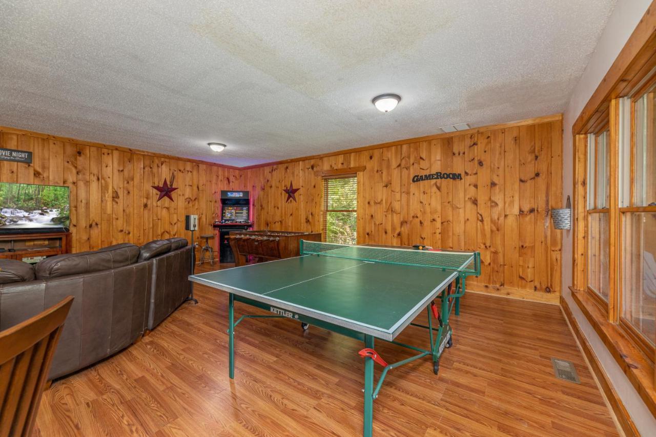 Firefly Hollow Cabin - Smoky Mountains - Soaky Mountain Water Park - Sevierville Convention Center بيدجن فورج المظهر الخارجي الصورة